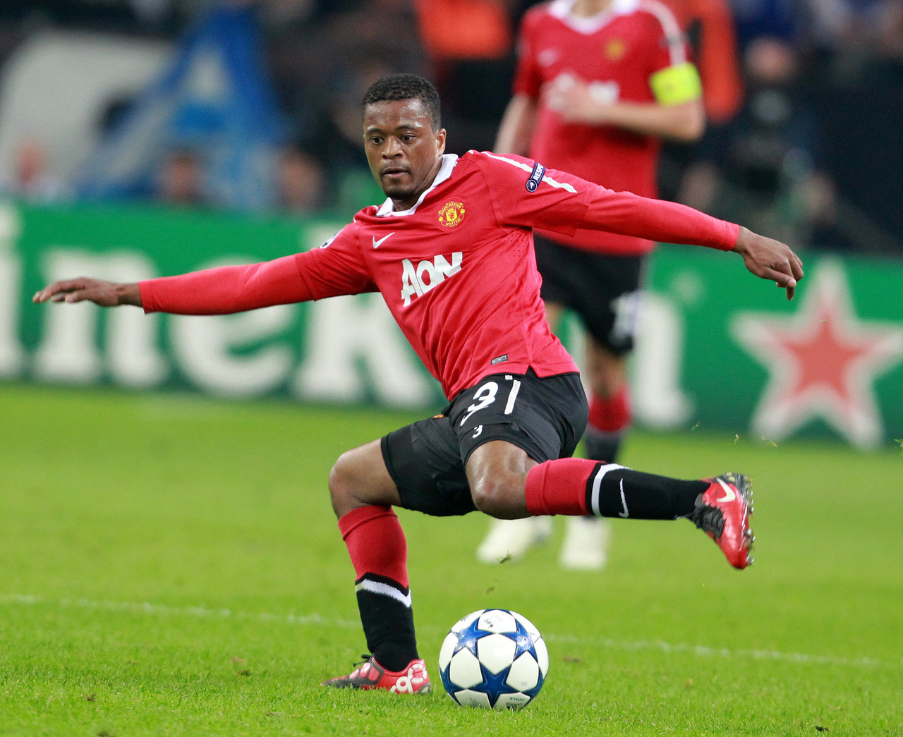 者的背后 者的背后